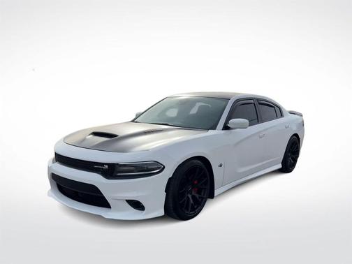 2016 Dodge Charger R/T Scat Pack