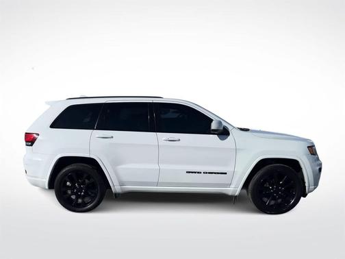 2017 Jeep Grand Cherokee Altitude