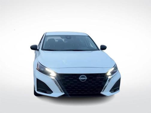 2025 Nissan Altima SV AWD