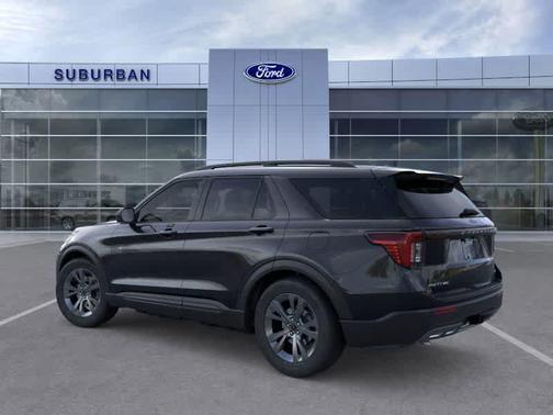 AGATE BLACK METALLIC 2026 Ford Explorer Active (200A)