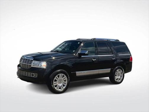 2013 Lincoln Navigator Base