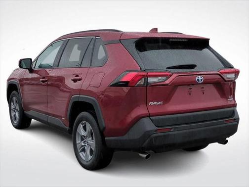 2022 Toyota RAV4 Hybrid LE