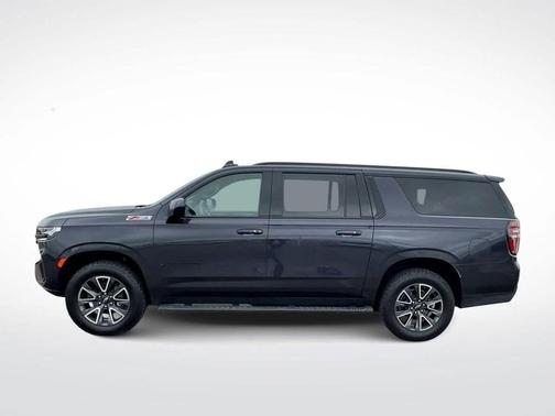 2023 Chevrolet Suburban 4WD Z71