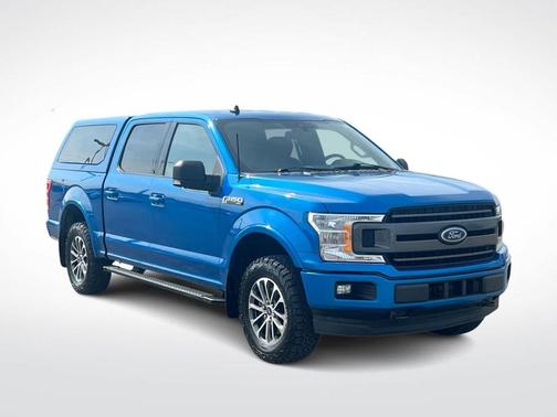 VELOCITY BLUE 2019 Ford F-150 XLT
