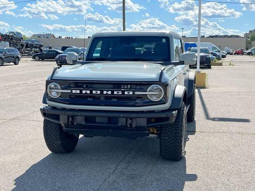 Cactus Gray 2023 Ford Bronco Outer Banks