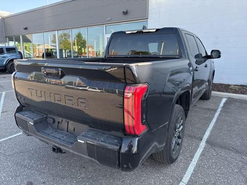 2023 Toyota Tundra Platinum
