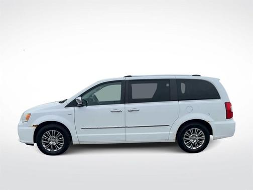 2014 Chrysler Town & Country Touring-L