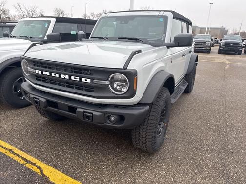 AVALANCHE GRAY 2026 Ford Bronco Big Bend