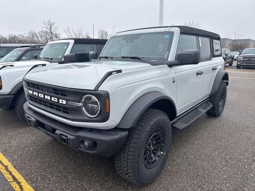 AVALANCHE GRAY 2026 Ford Bronco Big Bend