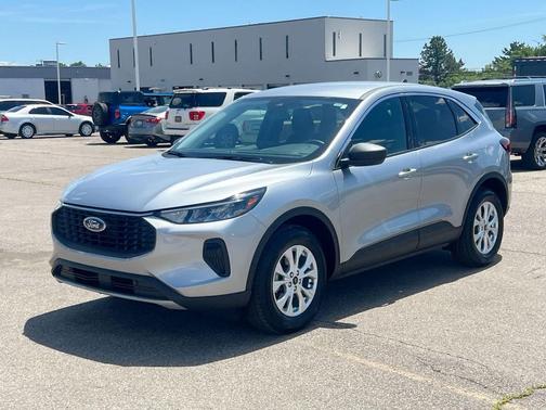 ICONIC SILVER METALLIC 2023 Ford Escape Active