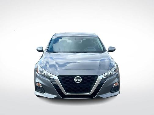 Gun Metallic 2020 Nissan Altima S FWD