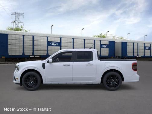 Space White Metallic 2026 Ford Maverick Lobo