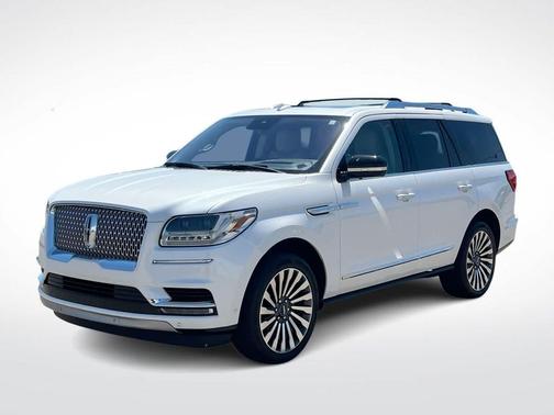 WHITE PLATINUM TRI-COAT MET 2018 Lincoln Navigator Reserve