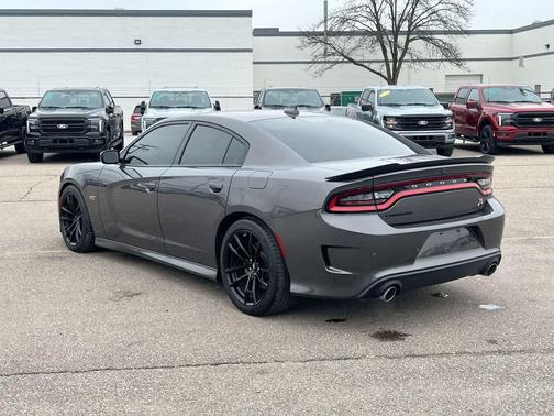2020 Dodge Charger Scat Pack