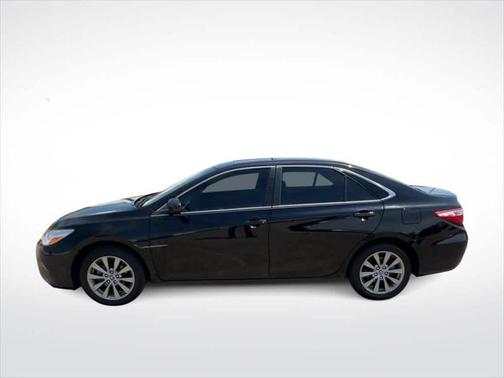 2016 Toyota Camry XLE