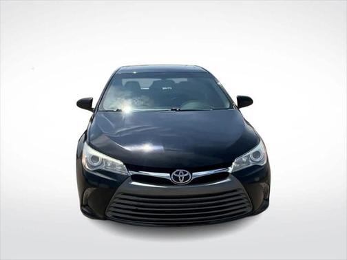 2016 Toyota Camry XLE