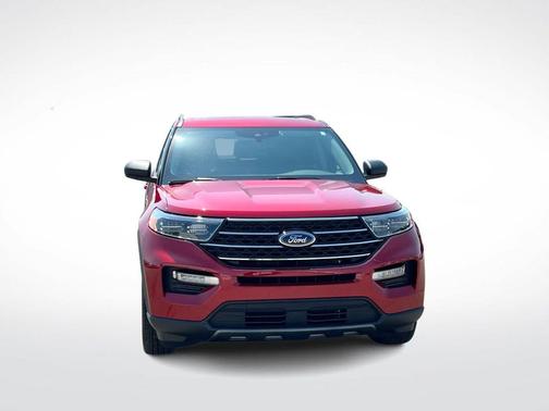 RAPID RED MET TINTED CC 2023 Ford Explorer XLT