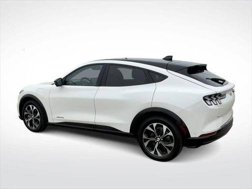 2022 Ford Mustang Mach-E Premium