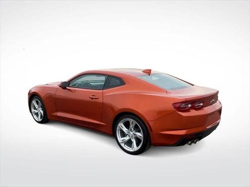 2022 Chevrolet Camaro RWD Coupe LT1
