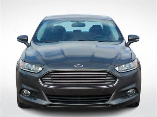 2016 Ford Fusion Hybrid SE