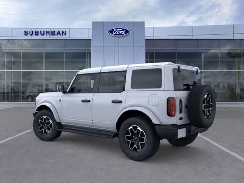 Oxford White 2026 Ford Bronco Outer Banks