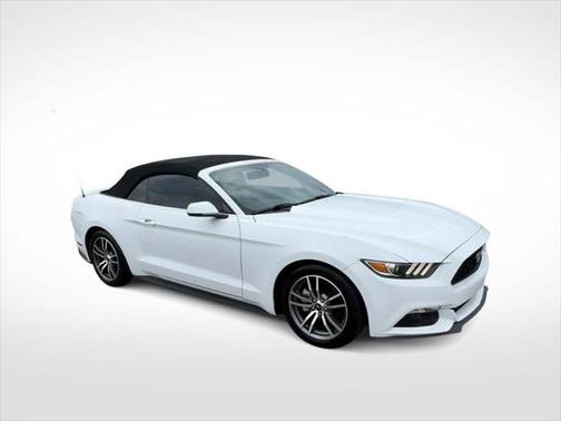 2015 Ford Mustang EcoBoost Premium