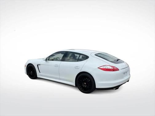 2013 Porsche Panamera 4