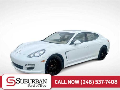 2013 Porsche Panamera 4