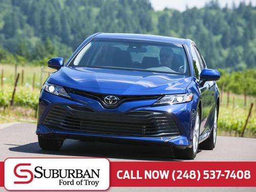 2019 Toyota Camry SE