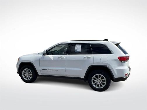 2022 Jeep Grand Cherokee Laredo