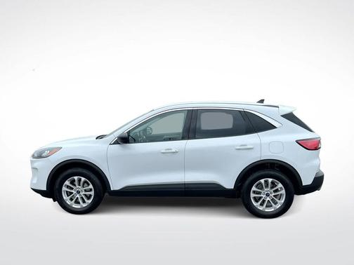 OXFORD WHITE 2022 Ford Escape SE