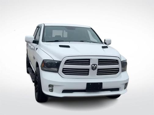 2015 RAM 1500 Sport