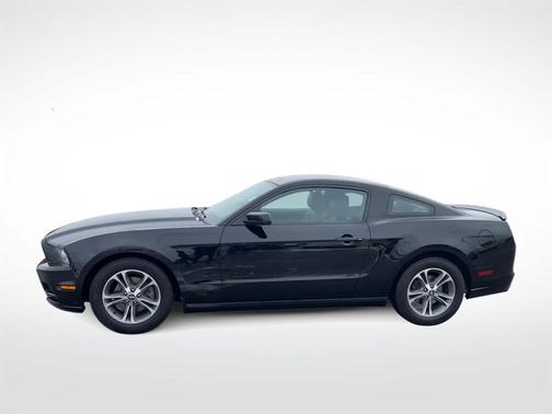 2014 Ford Mustang V6 Premium