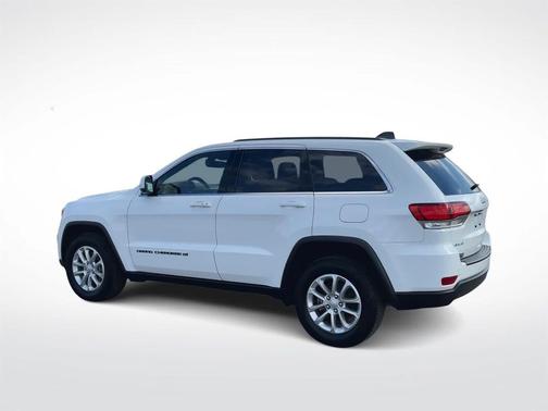 2022 Jeep Grand Cherokee Laredo