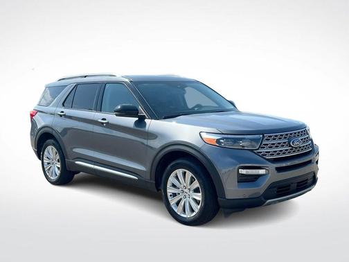 Carbonized Gray Metallic 2024 Ford Explorer Limited