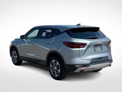 Sterling Gray Metallic 2025 Chevrolet Blazer 2LT