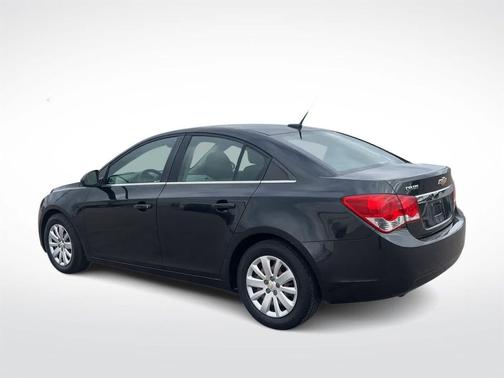 2011 Chevrolet Cruze LS