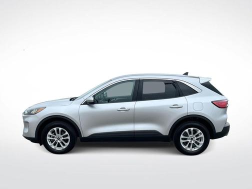 INGOT SILVER METALLIC 2020 Ford Escape SE