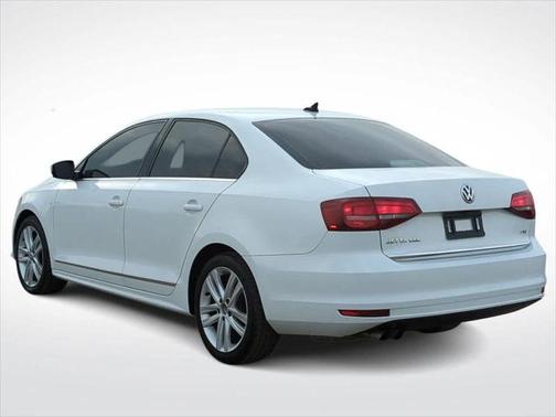 2017 Volkswagen Jetta 1.8T SEL