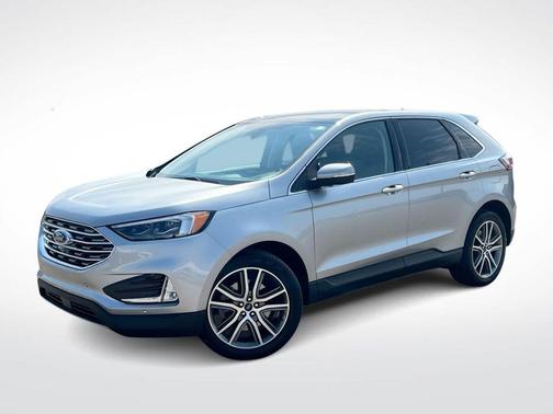 ICONIC SILVER 2024 Ford Edge Titanium