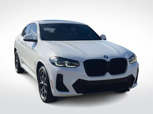 2023 BMW X4 xDrive30i