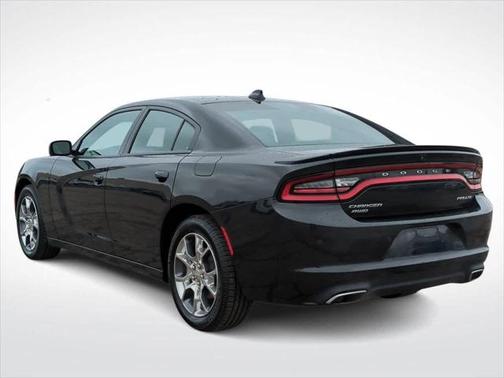 2015 Dodge Charger SXT