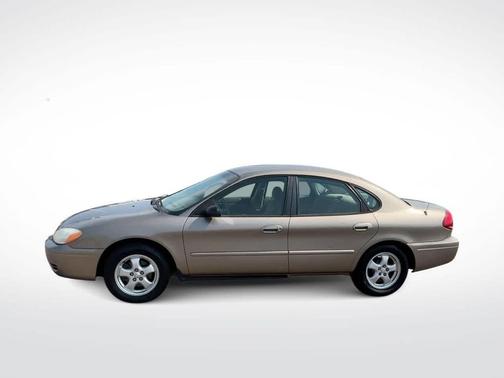 2007 Ford Taurus SE