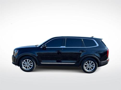 2022 Kia Telluride LX