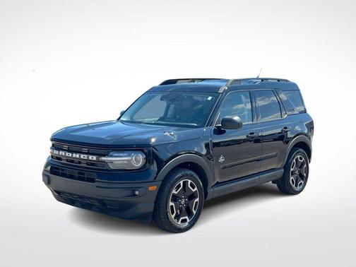 SHADOW BLACK 2021 Ford Bronco Sport Outer Banks