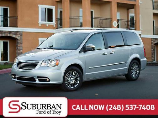 2015 Chrysler Town & Country Touring-L