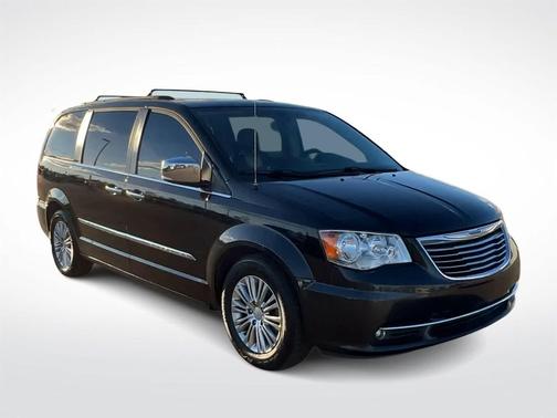 2015 Chrysler Town & Country Touring-L