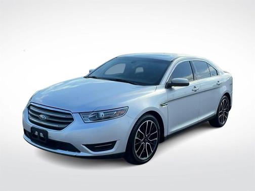 2018 Ford Taurus SEL