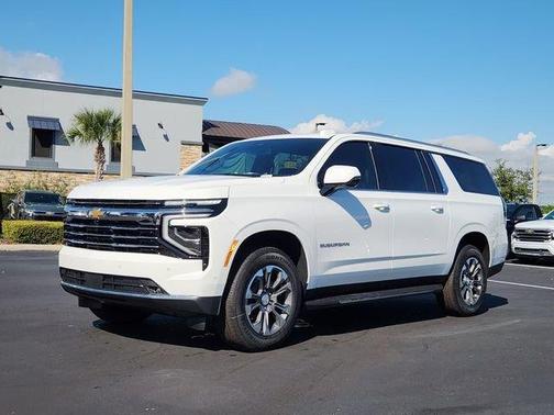 2026 Chevrolet Suburban LT