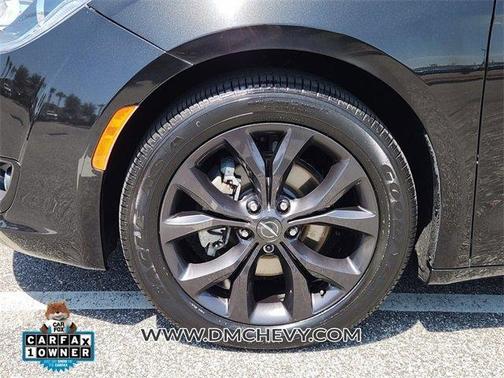 2020 Chrysler Pacifica Touring